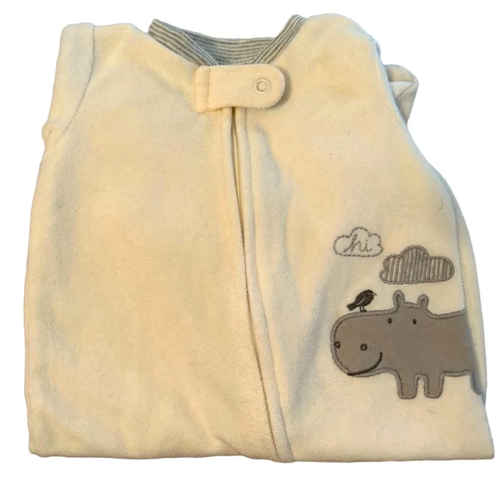 🇺🇸❄️👍 GUC CARTER’S |3 m| Baby Unisex Warm Sleeper Pyjamas White with Hippo 🦛 - Picture 2 of 11
